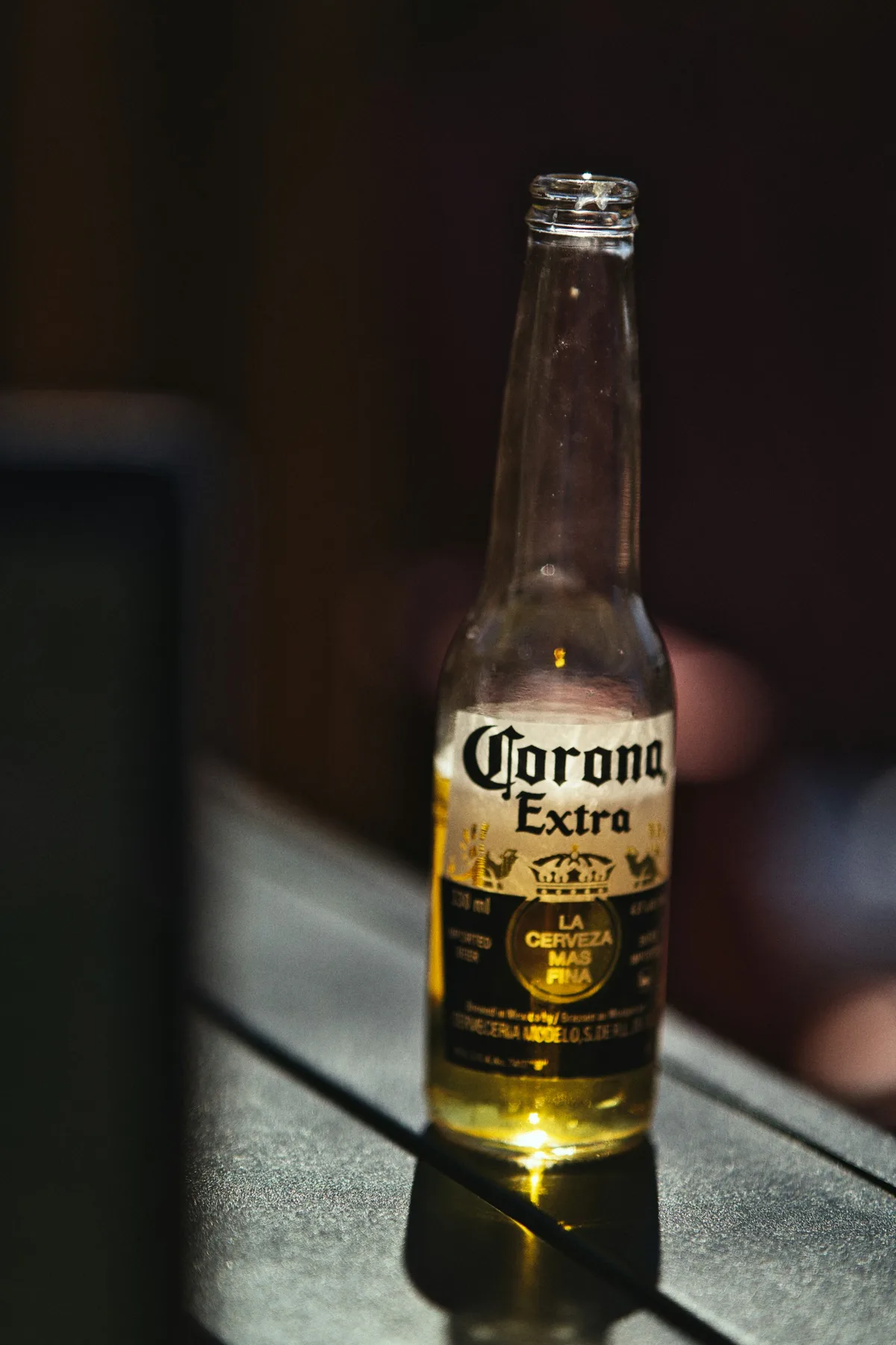 Botella de cerveza Corona Extra